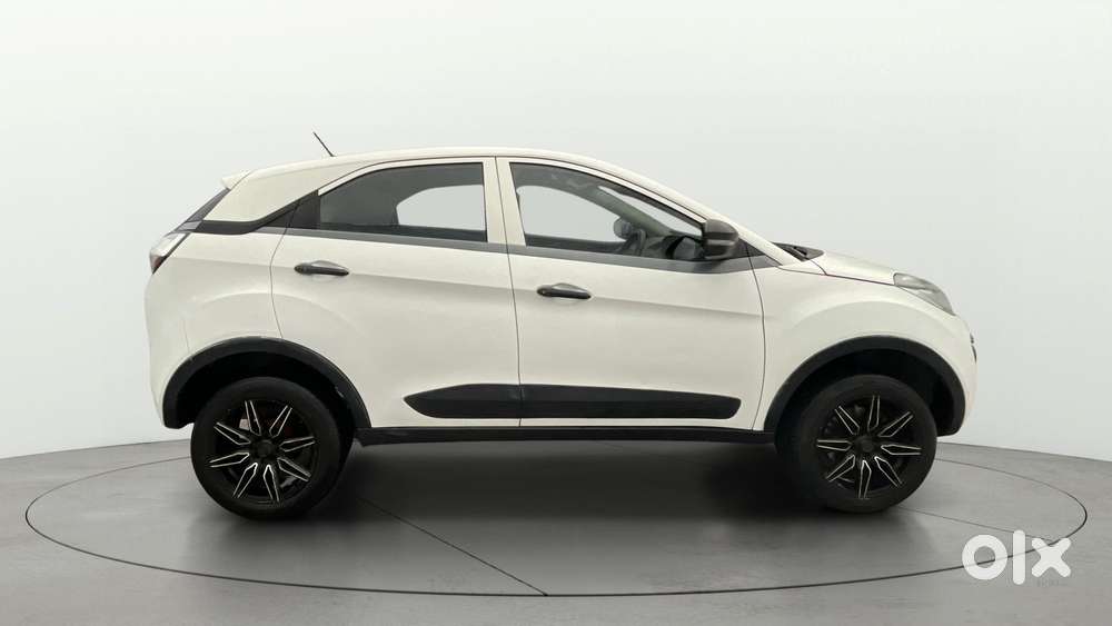 Tata Nexon 1.2 Revotron Xm, 2019, Petrol