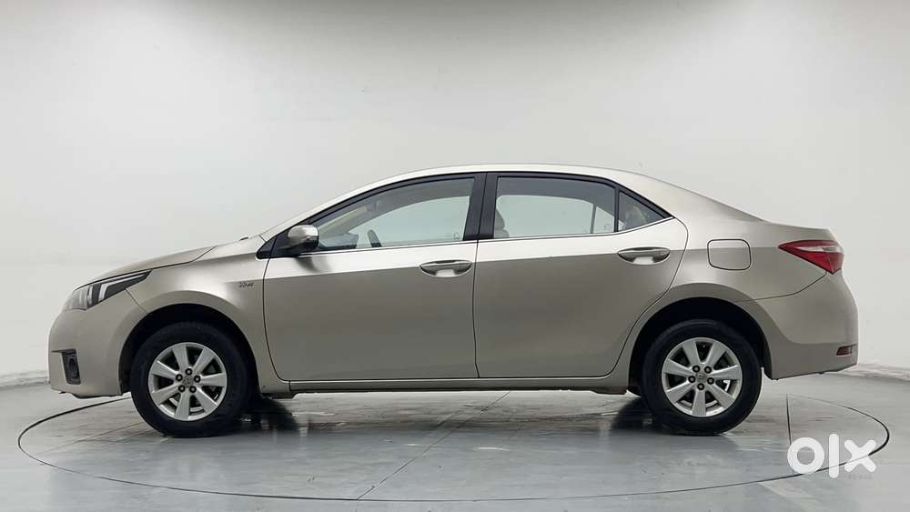 Toyota Corolla Altis 1.8 G, 2014, Petrol
