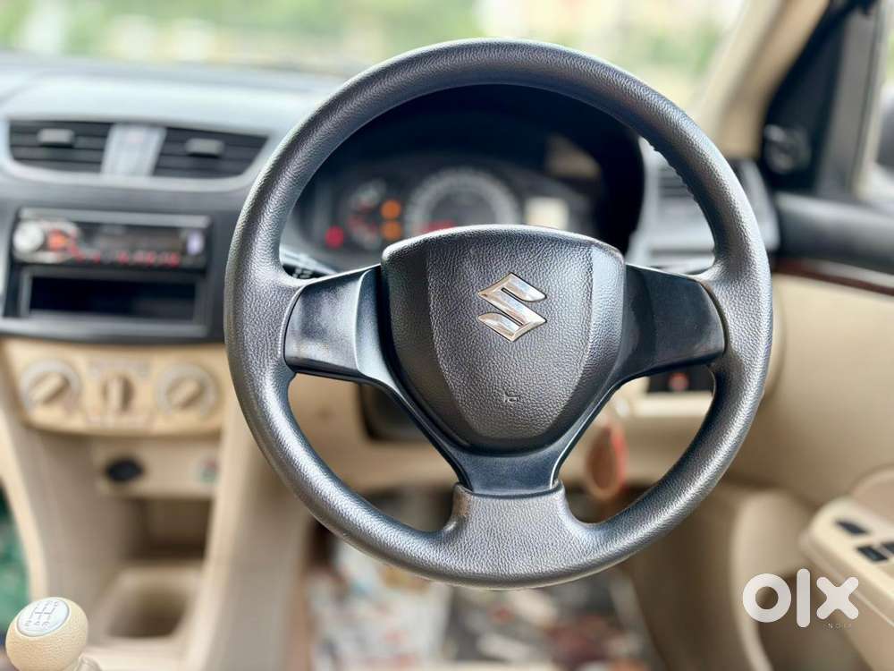 Maruti Suzuki Dzire 1.2 Lxi, 2016, Petrol