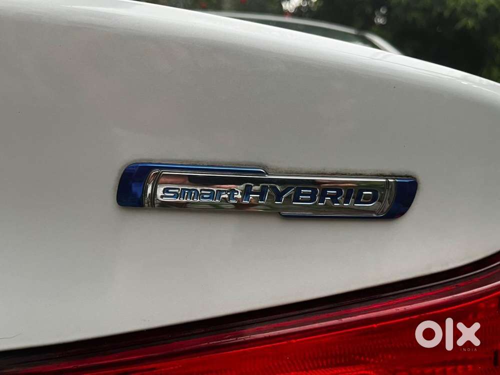 Maruti Suzuki Ciaz 2018 Petrol Hybrid 70000 Km Driven