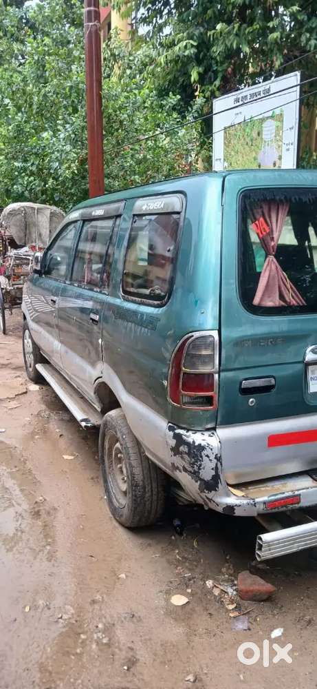 Chevrolet Tavera Neo 2009
