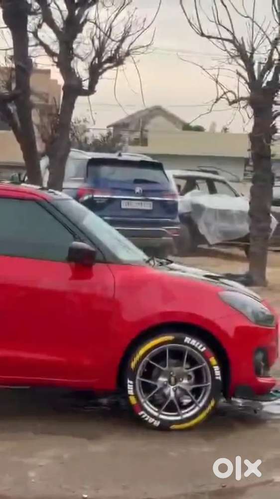 Maruti Suzuki Swift 2023 Petrol 40000 Km Driven