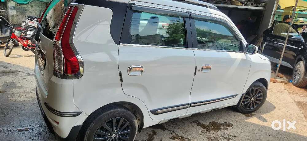 Maruti Suzuki Wagon R Zxi+ 2022 Petrol Well Maintained