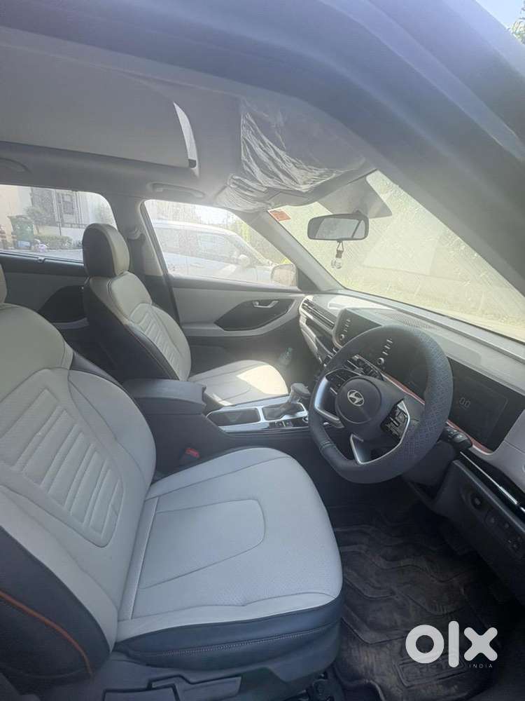 Only 11780 Km Driven 11 Months Old.creta Facelift