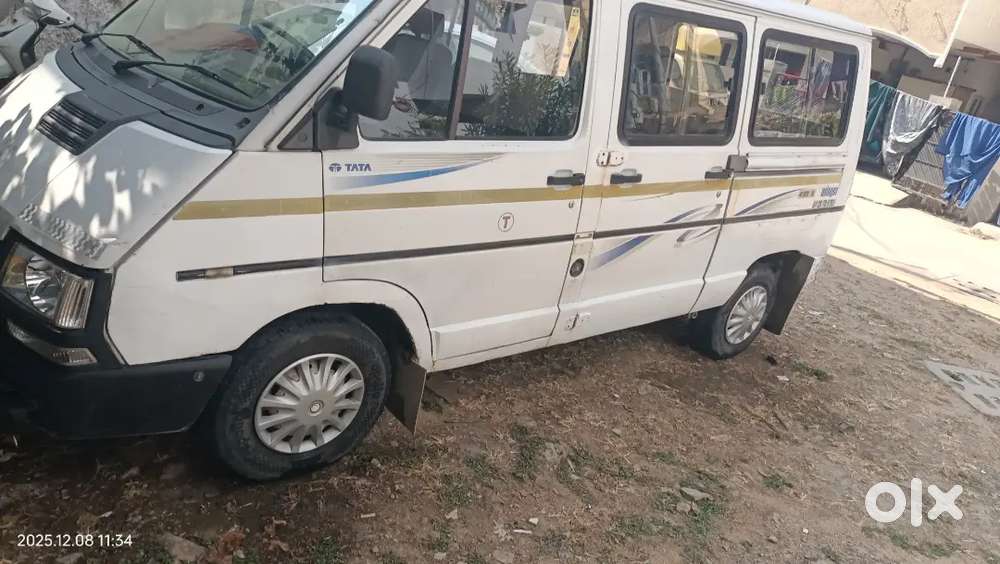 Tata Winger 2012 Diesel 157000 Km Driven