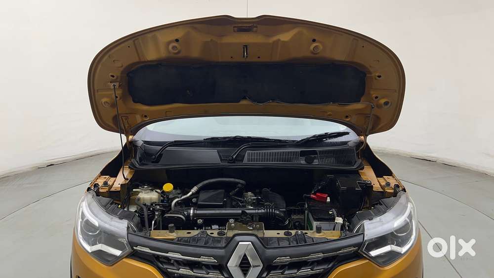 Renault Triber Rxt, 2022, Petrol