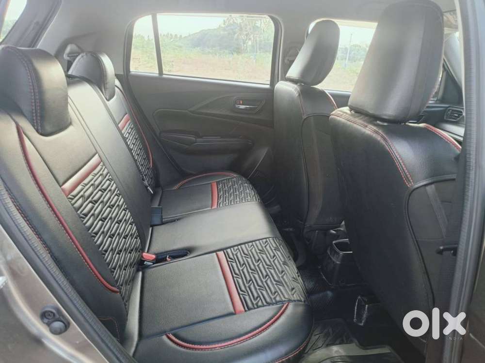 Maruti Suzuki Swift Vxi + Manual, 2025, Petrol