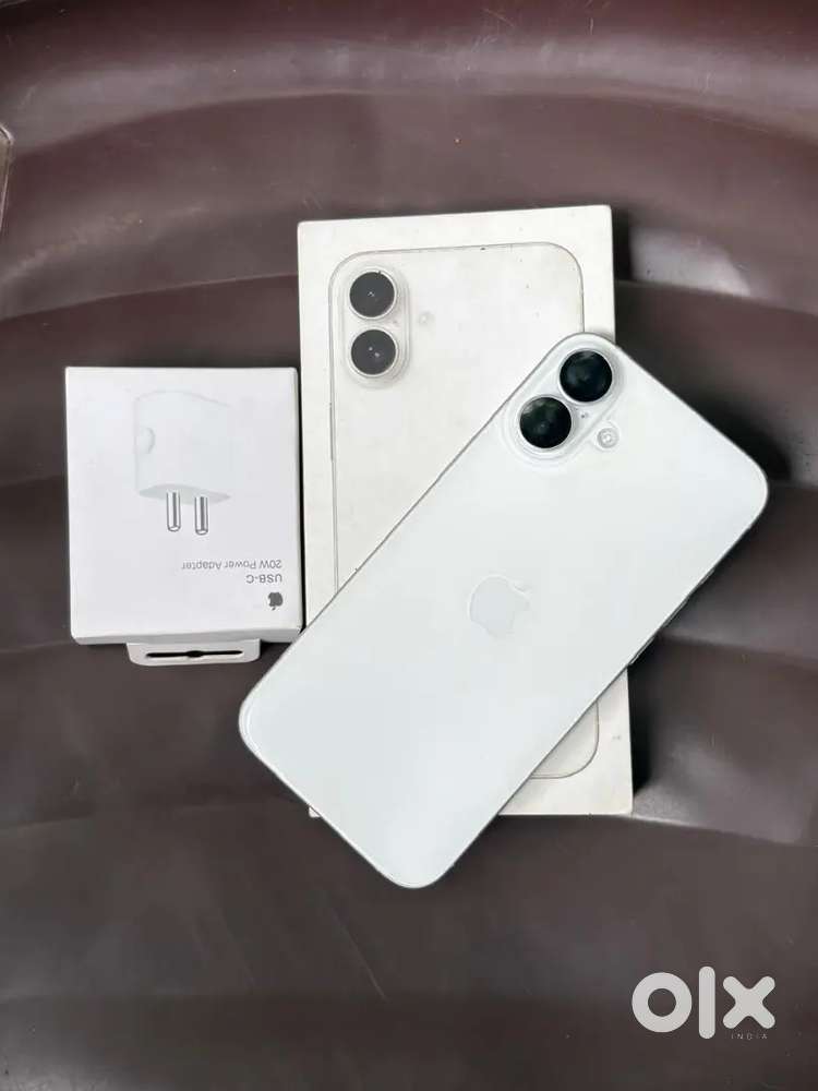I phone 16plus 128gb with 98bt health excellent condition