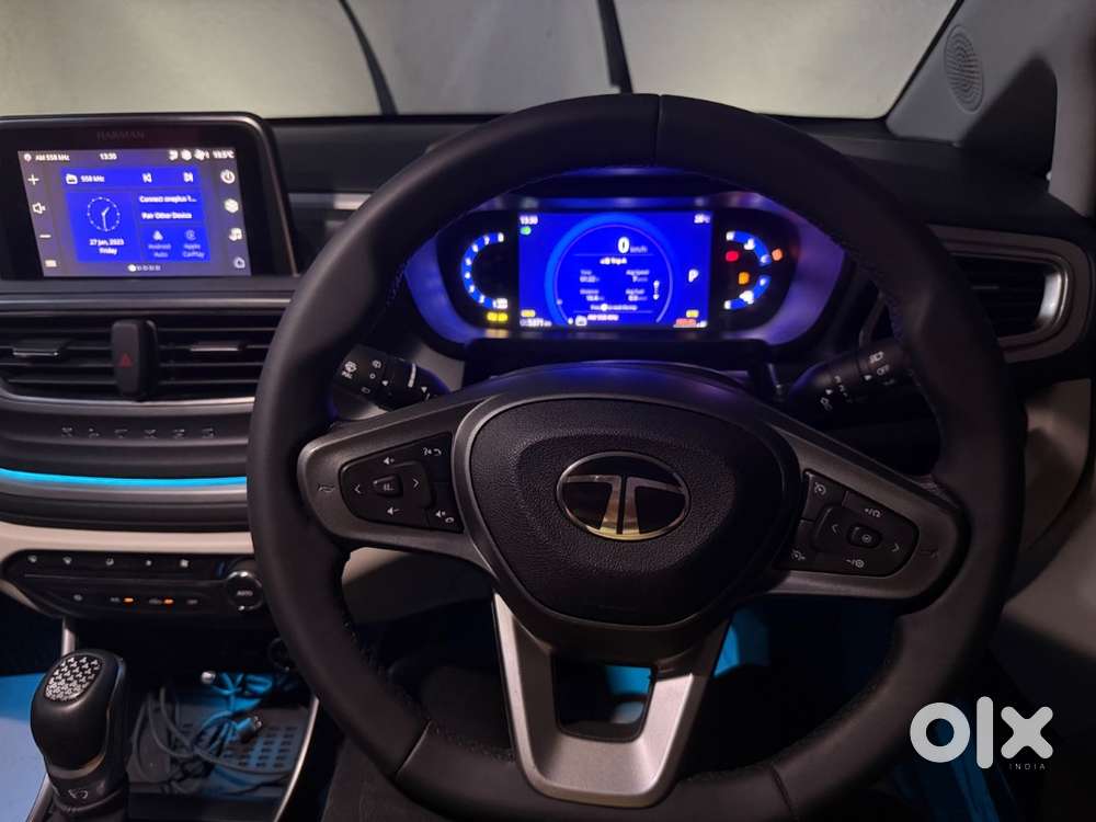 Tata Altroz Xza Plus S Automatic With Sunroof