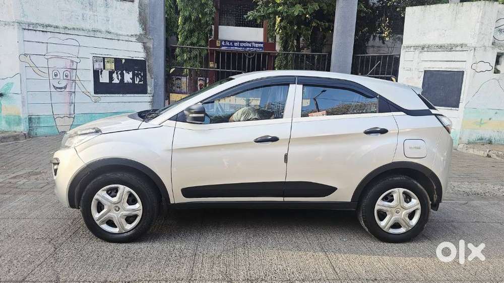 Tata Nexon 1.2 Revotron Xma Amt (s), 2019, Diesel