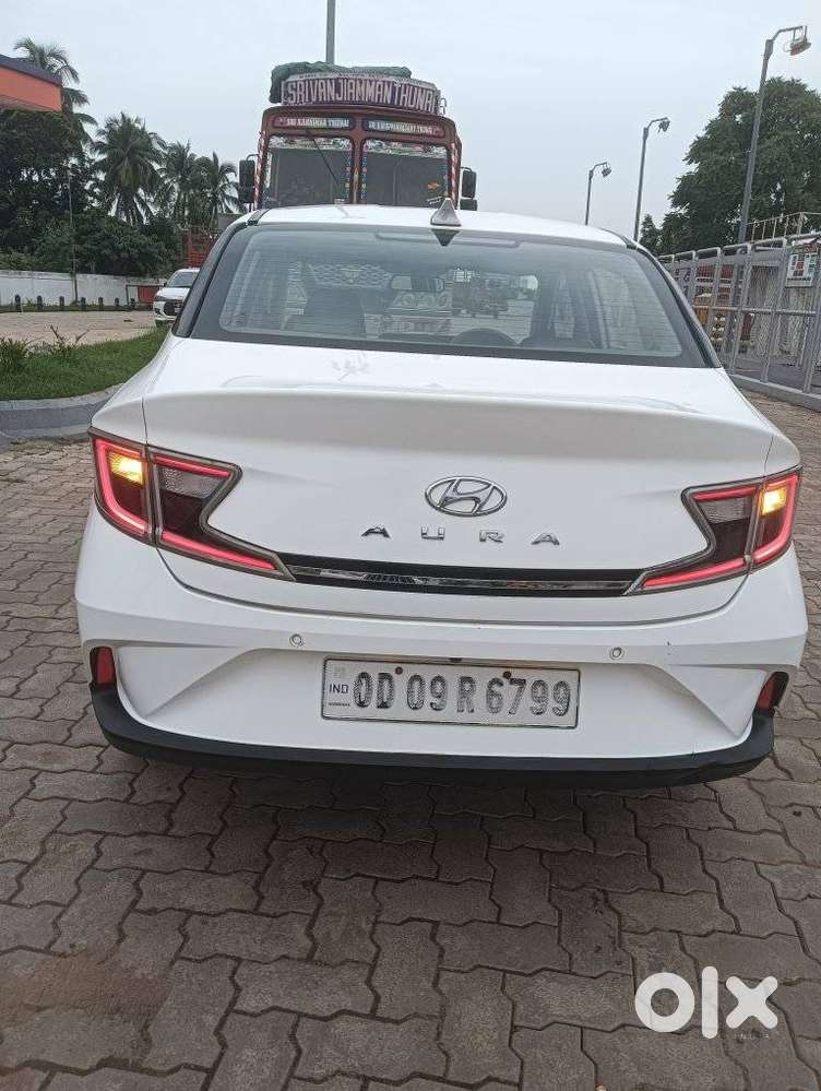 Hyundai Aura 1.0 Sx Plus Petrol, 2020