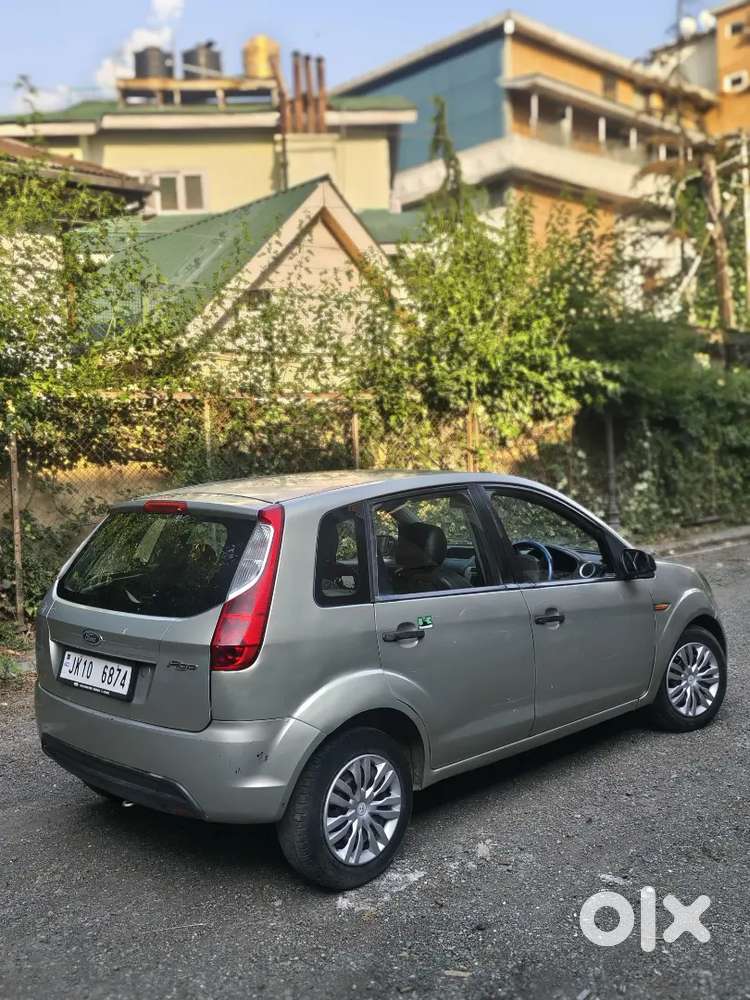Figo Zxi Petrol 2010 Life Upto 2030 Fixed Price