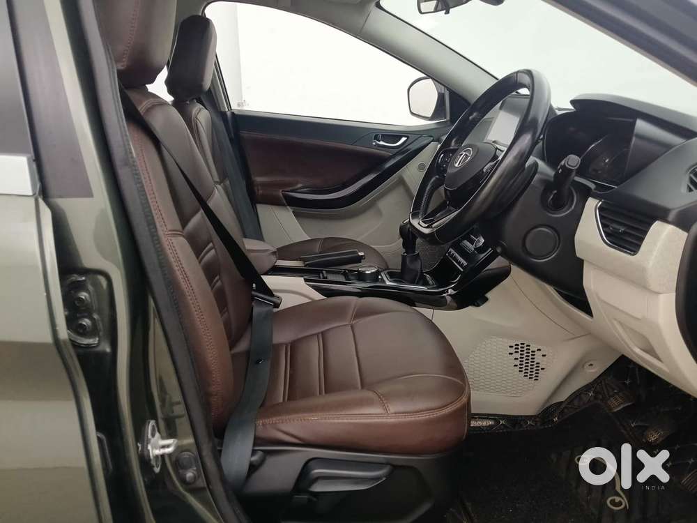 Tata Nexon 1.2 Revotron Xz Plus Dual Tone Roof (s), 2021, Petrol