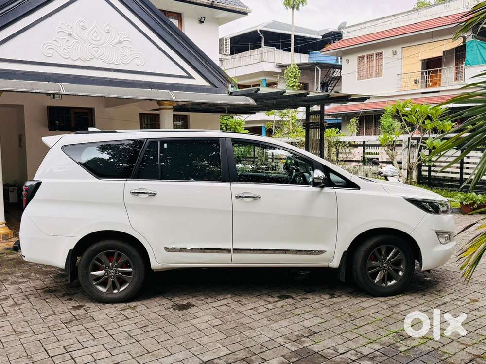 Innova Crysta V 2017 Orginal Kerala