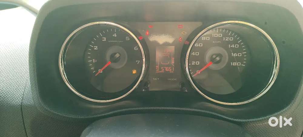 Mahindra Tuv300 T8 Diesel  Dec 2018