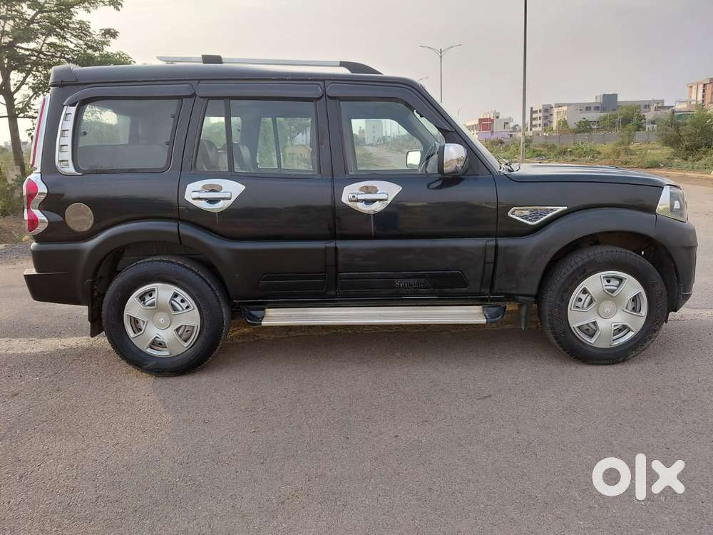 Mahindra Scorpio Classic 2.2 S Mt 9 Str, 2022, Diesel