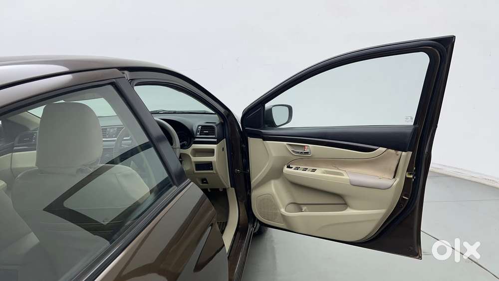 Maruti Suzuki Ciaz Vxi Plus, 2014, Petrol