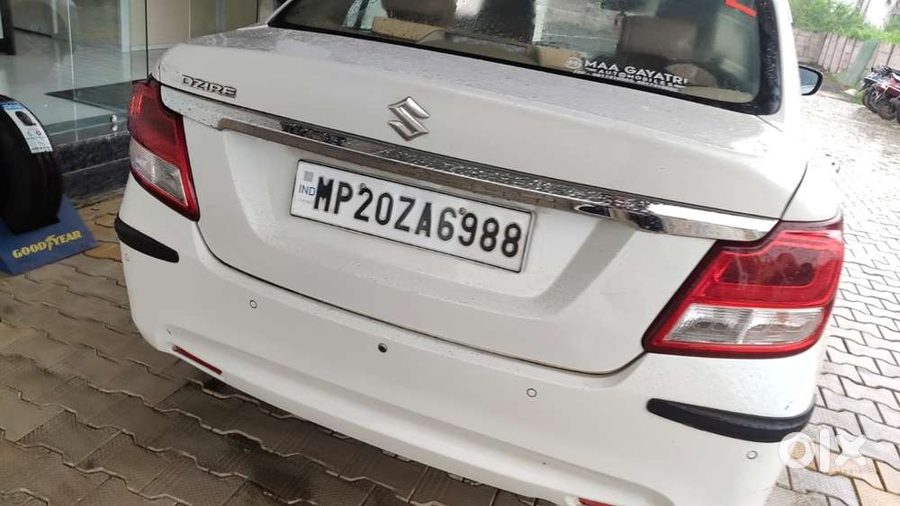 Maruti Suzuki Dzire Vxi 2022