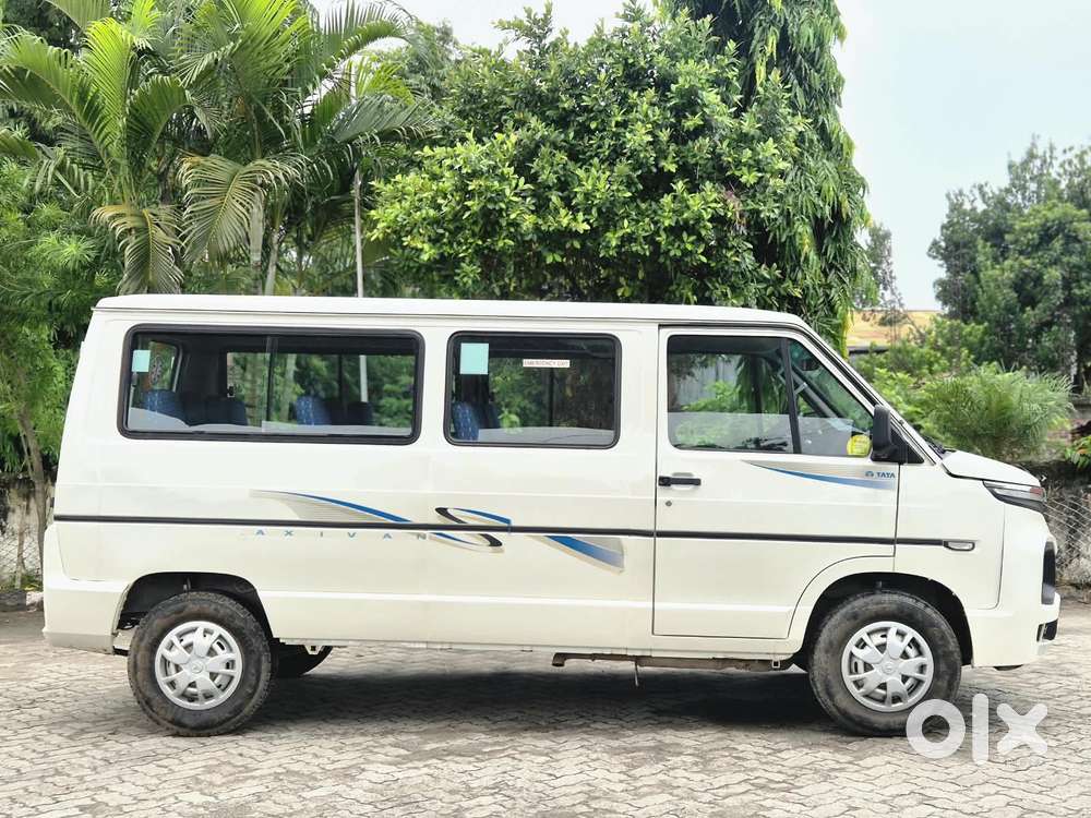 Tata Winger Luxury - Flat Roof (ac), 2026, Diesel