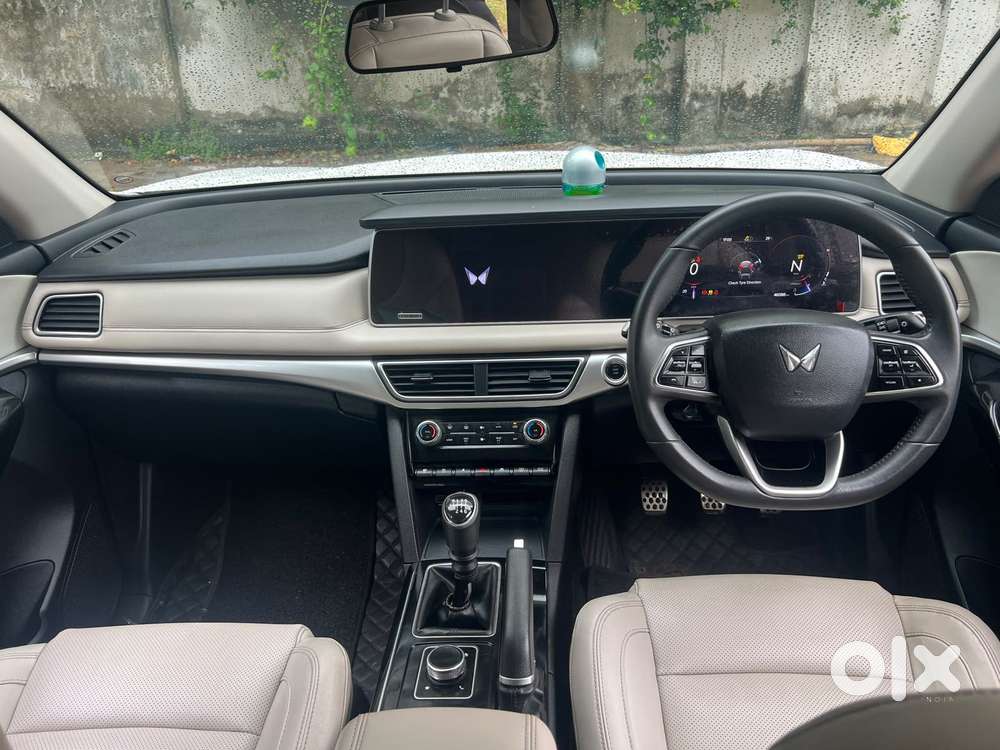 Mahindra Xuv700 2.2 Ax 7 Diesel Mt Str, 2022, Diesel