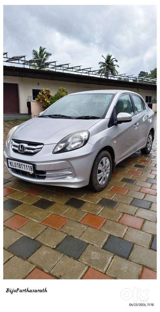 Honda Amaze S Mt I-vtec, 2015, Petrol