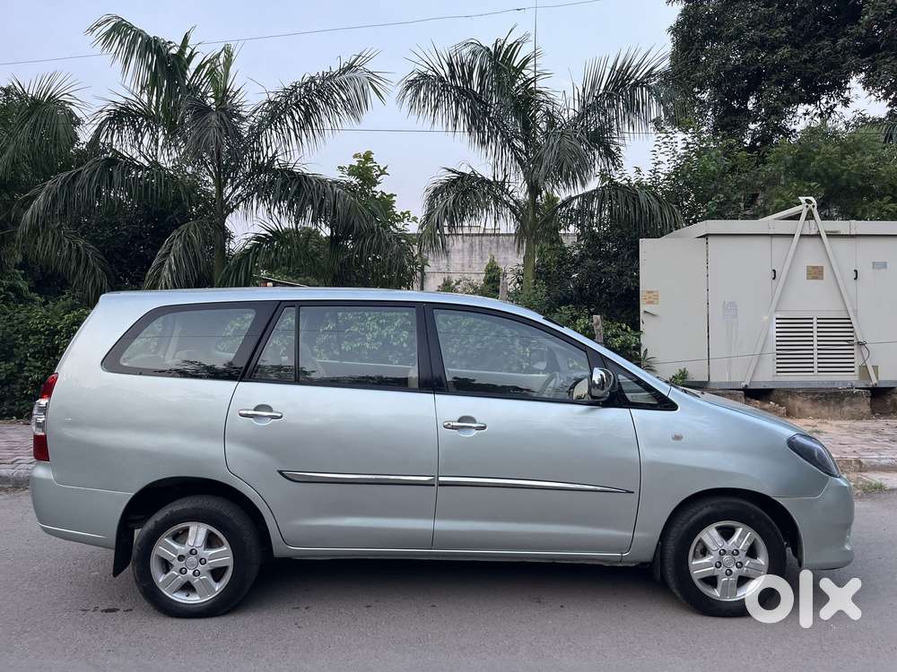 Toyota Innova 2.5 Vx (diesel) 7 Seater Bs Iv, 2009, Diesel