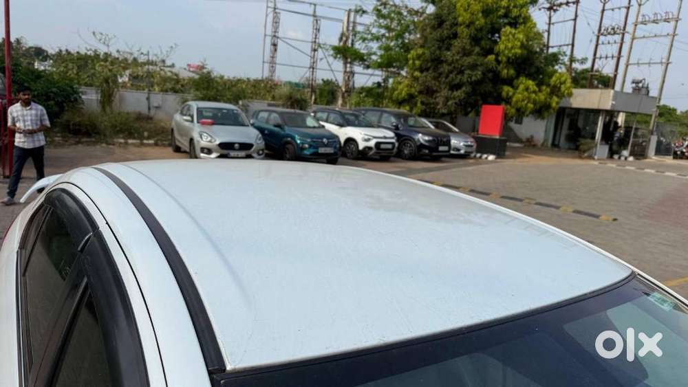 Maruti Suzuki Ciaz Alpha 1.5 At, 2017, Petrol