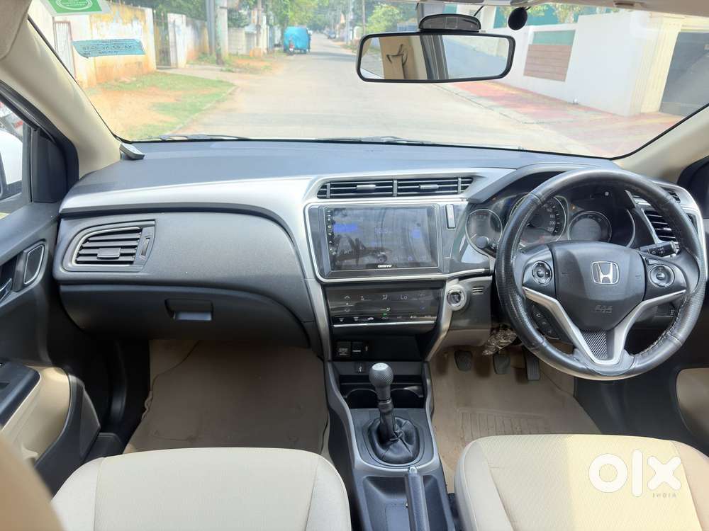 Honda City 1.5 V 5th Gen I-vtec Mt, 2018, Petrol
