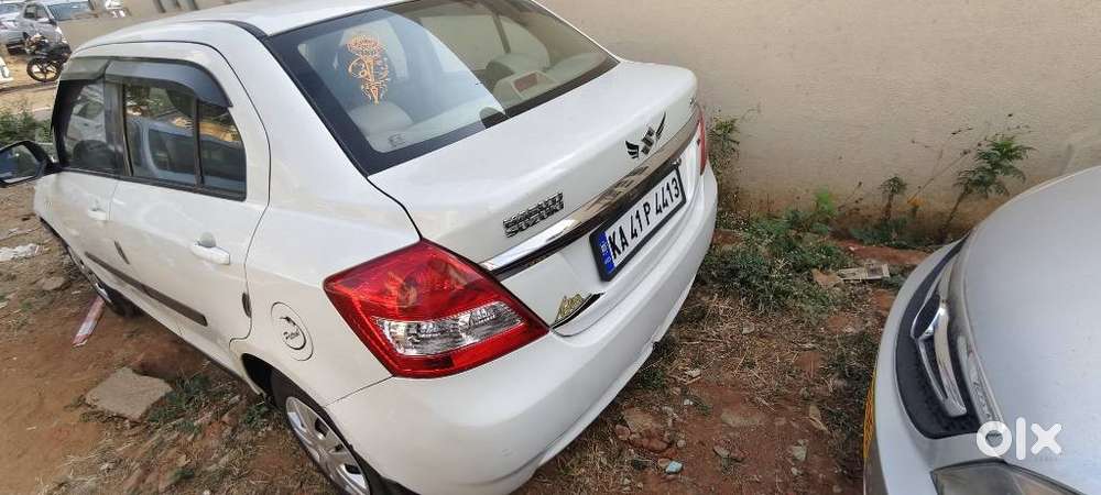 Maruti Suzuki Swift Dzire Vxi Optional, 2012, Petrol