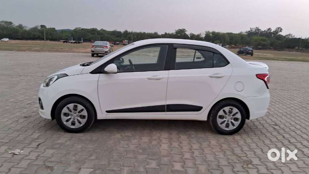 Hyundai Xcent, 2017, Petrol