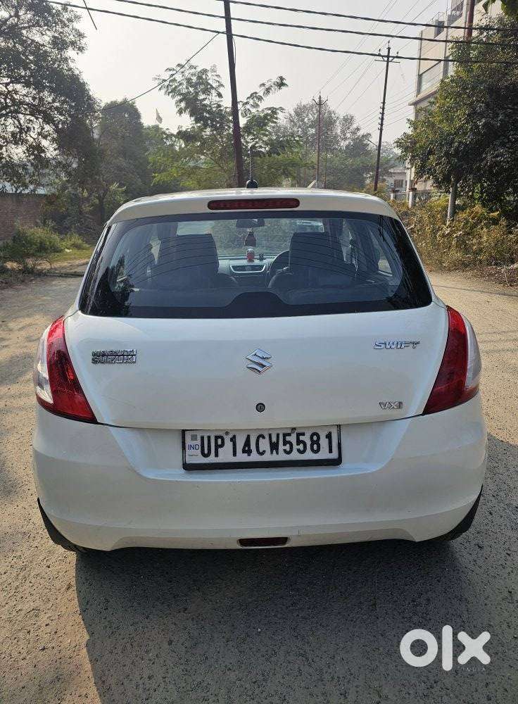 Maruti Suzuki Swift Vxi 1.2 Abs Bs-iv, 2016, Petrol