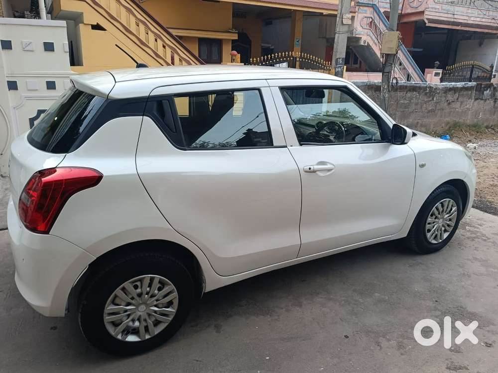 Maruti Suzuki Swift Vvt Lxi, 2019, Petrol