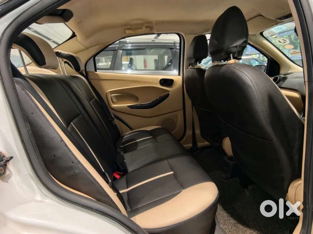 Ford Figo Aspire 1.5 Titanium Ti-vct At, 2015, Petrol
