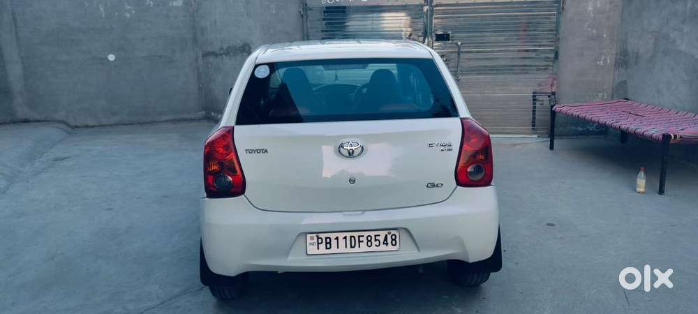 Toyota Etios Liva 2012 Diesel Well Maintained