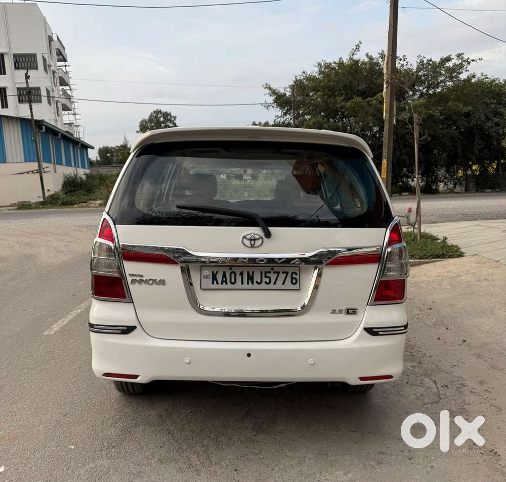 Toyota Innova 2.5 G (diesel) 8 Seater, 2014, Diesel