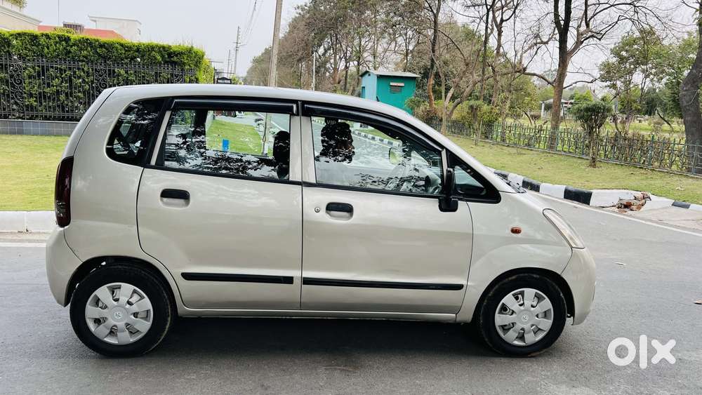 Maruti Suzuki Estilo Lxi, 2009, Petrol