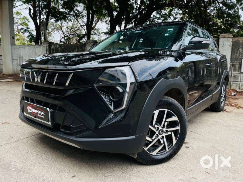 Mahindra Xuv 3xo Ax5 Ds Mt, 2025, Diesel