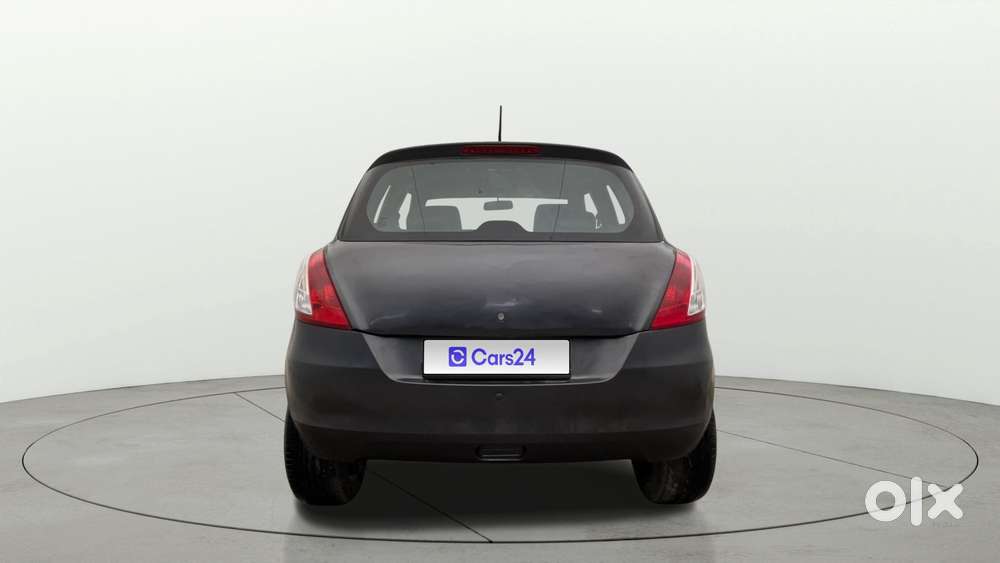 Maruti Suzuki Swift 1.2 Lxi (o), 2017, Petrol