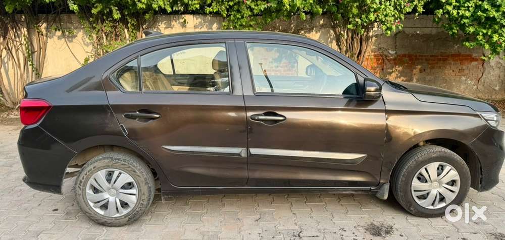 Honda Amaze Automatic Petrol 39000 Km Driven