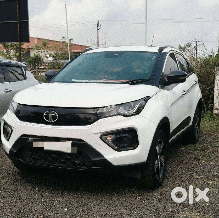 Tata Nexon 1.5 Revotorq Xm (s), 2021, Diesel