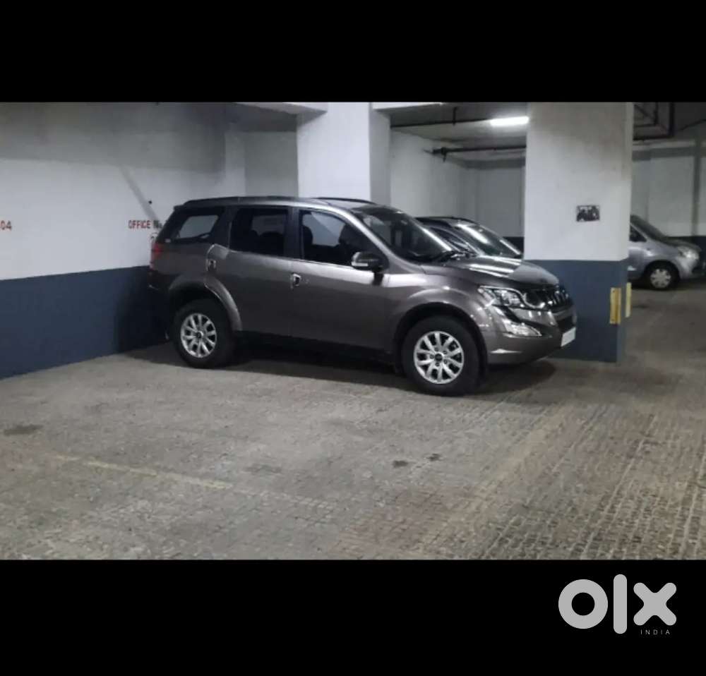 Mahindra Xuv500 2018 Diesel Brown