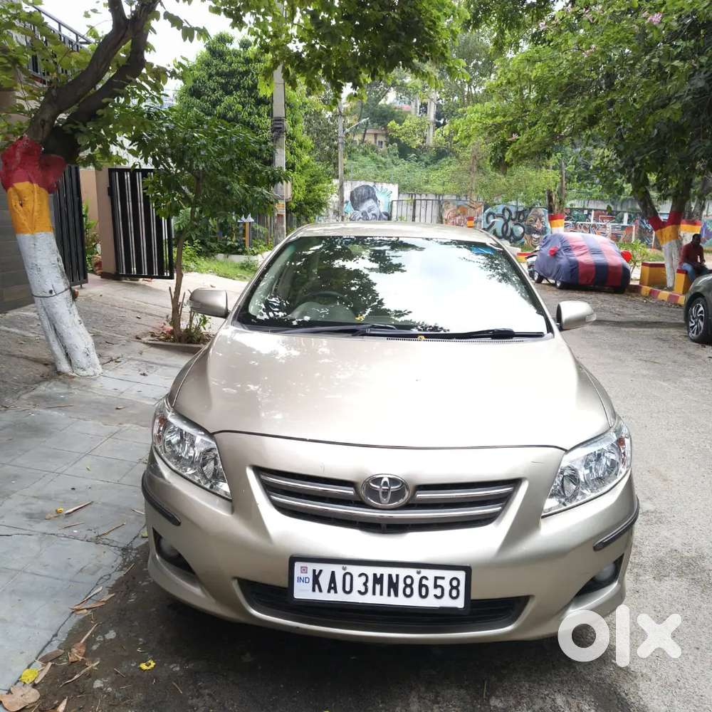 Toyota Corolla Altis 2011 Model