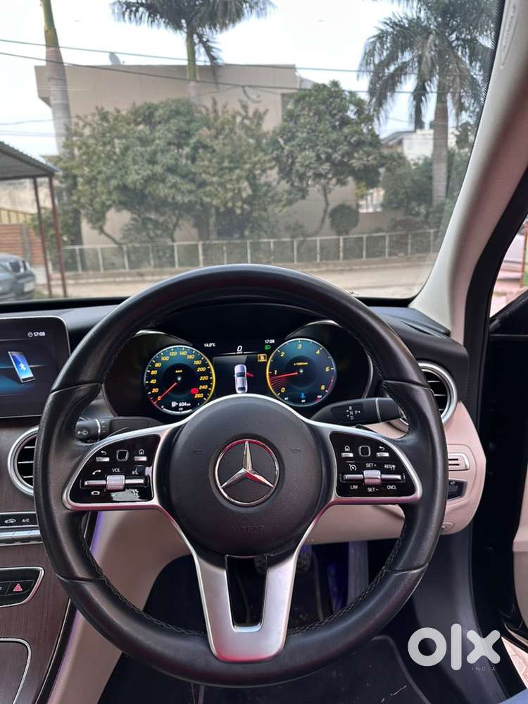 Mercedes-benz C-class 2021