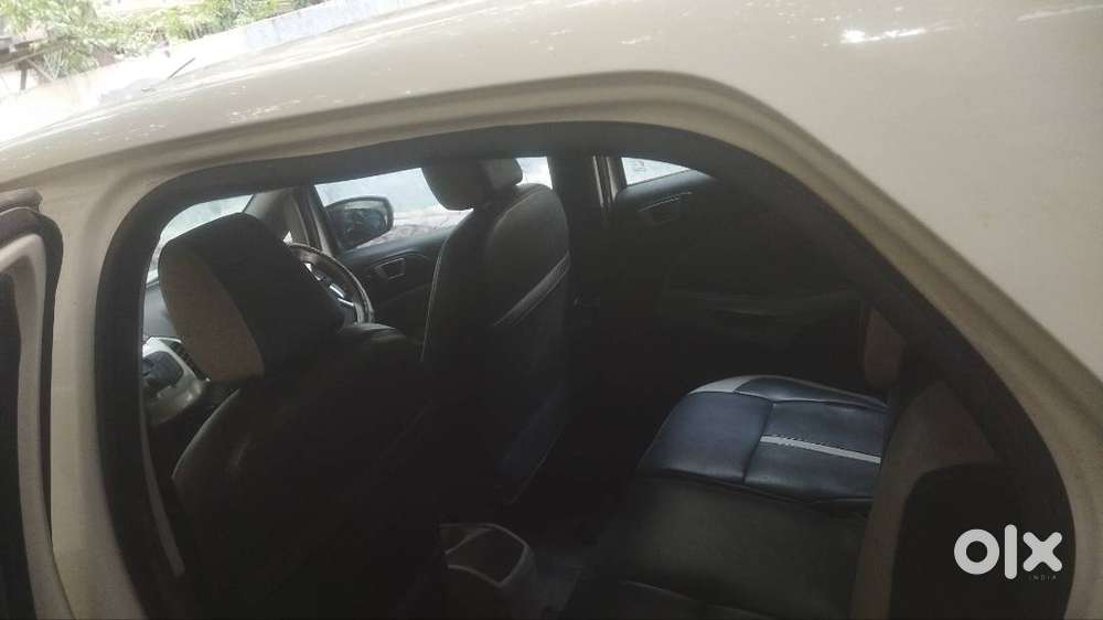 Sale 5lakh Ford Ecosport Trend Diesel 2014 Mfg