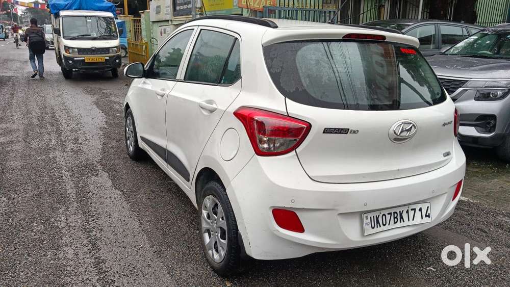 Hyundai Grand I10 2013-2016 Sportz Edition, 2015, Petrol