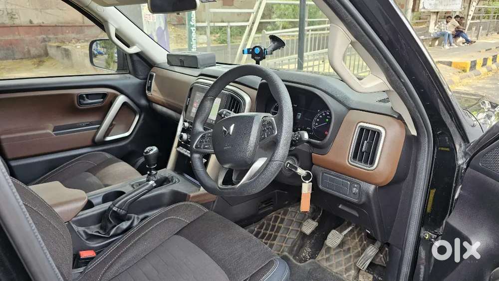Mahindra Scorpio N 2024 Z6 Diesel Manual With Alloy Wheel