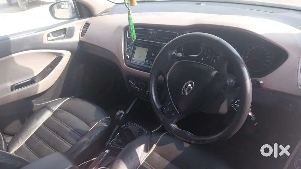 Hyundai I20 2019 Petrol 76000 Km Driven