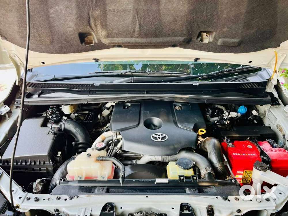 Toyota Innova Crysta Zx 2.4 Diesel 7 Seater, 2021, Diesel