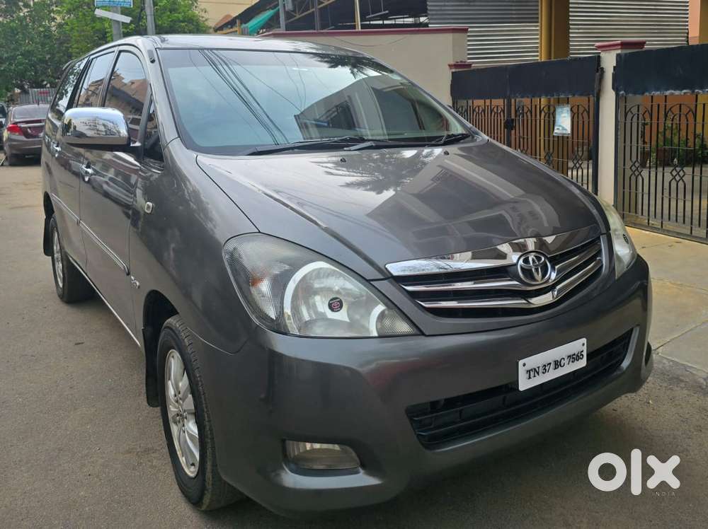 Toyota Innova 2.5 V 7 Str, 2009, Diesel