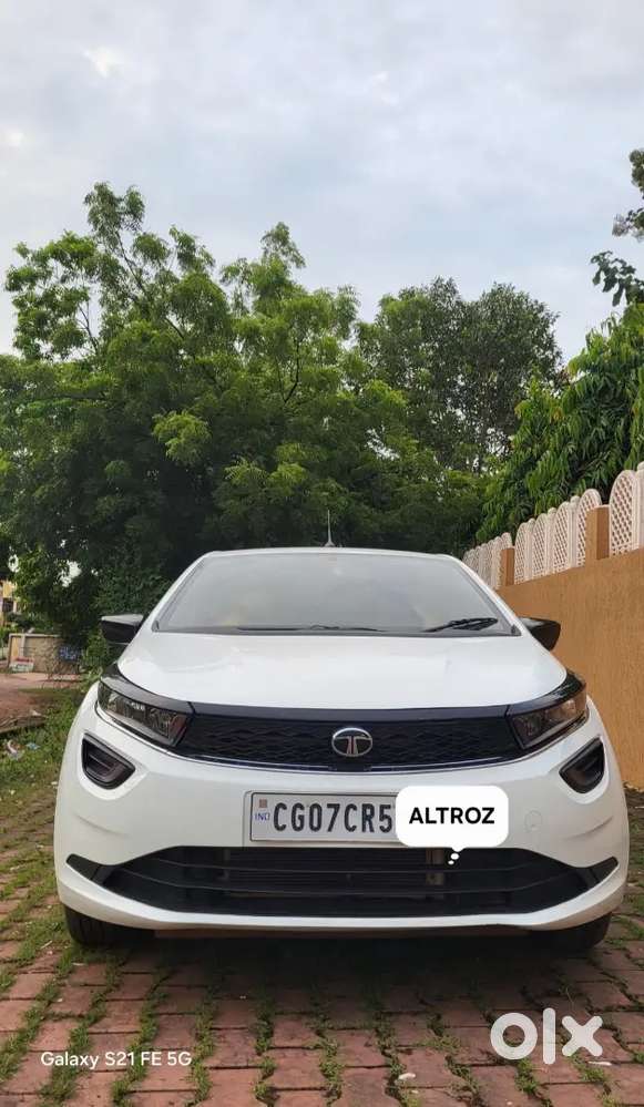 Tata Altroz 1.2 Xm 2024